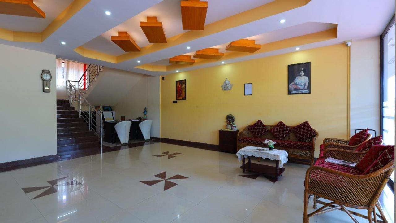 Kukuresidency Hotel Wadakkanchery Ngoại thất bức ảnh